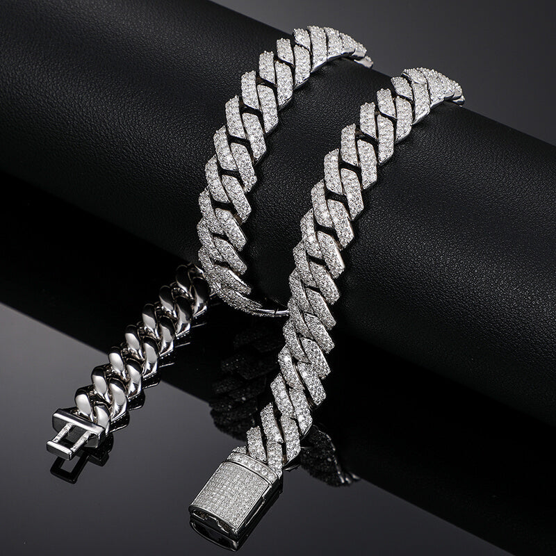 close-up of 13mm 3 row iced out Miami Cuban chain links